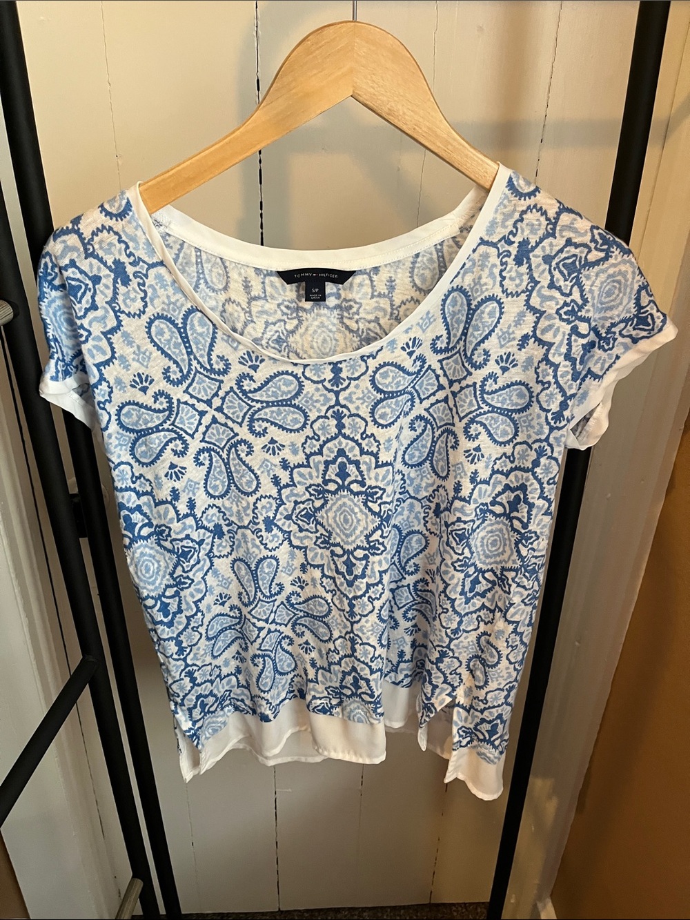 Tommy Hilfiger White Short Sleeve Top with Blue Paisley Print